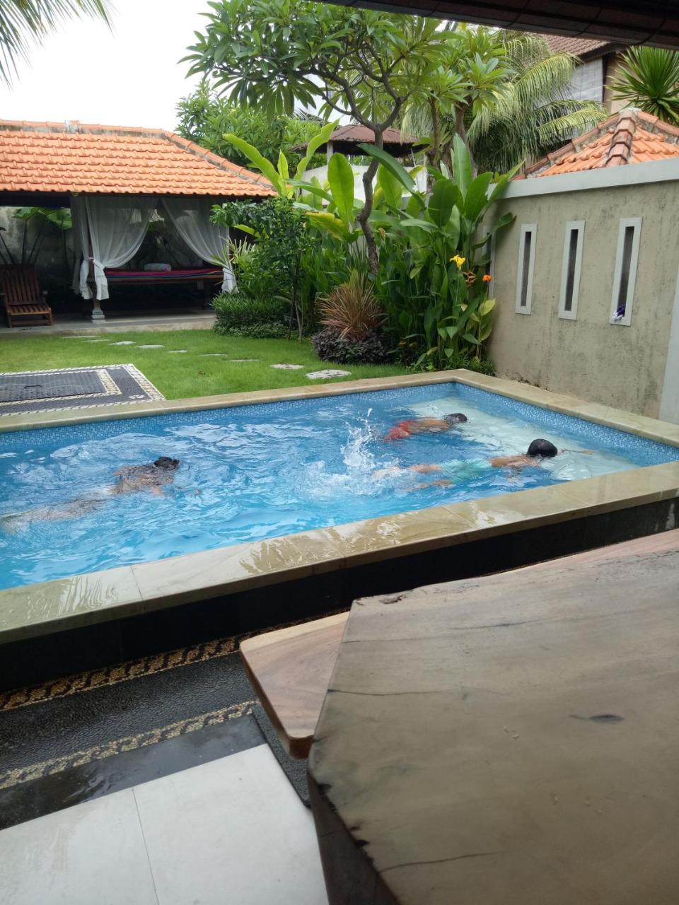 The Surya Kuta Villa Ngoại thất bức ảnh
